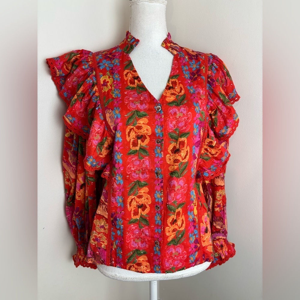 FARM Rio Red Spring Bananas Blouse Size Medium NWT - Picture 2 of 11